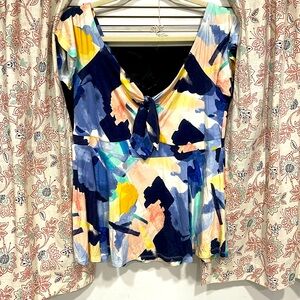 Torrid size 1 super soft off the shoulder shirt. Excellent condition